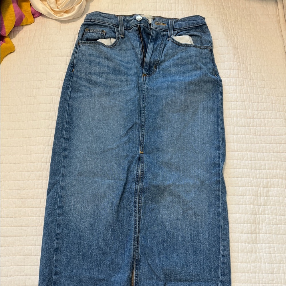 Universal Thread Maxi Denim Skirt